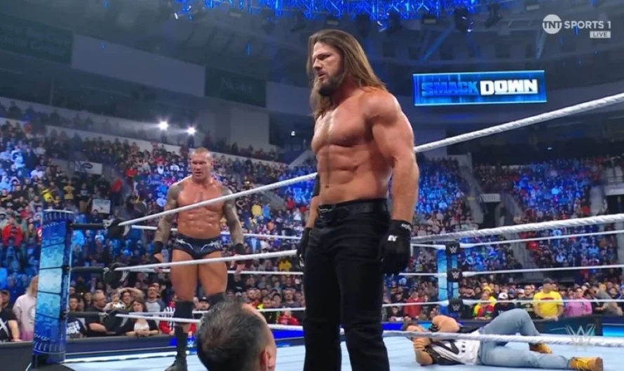 Randy Orton takes out The Bloodline with help of LA Knight and AJ Styles | WWE SmackDown 12/15