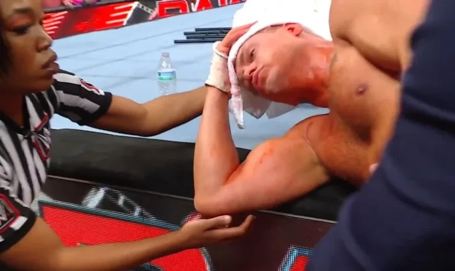 Shinsuke Nakamura ambushed Cody Rhodes | WWE RAW 12/11