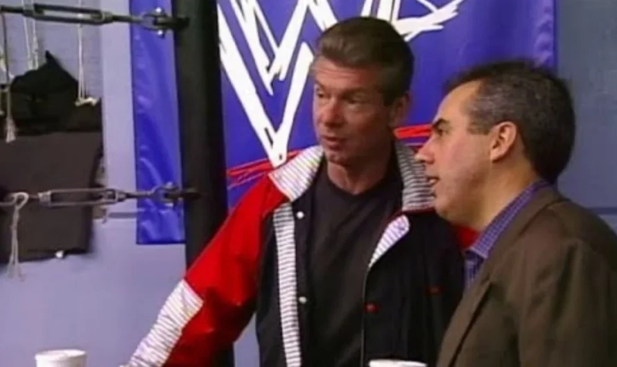 Eric Bischoff: “Kevin Dunn is not a people person.”